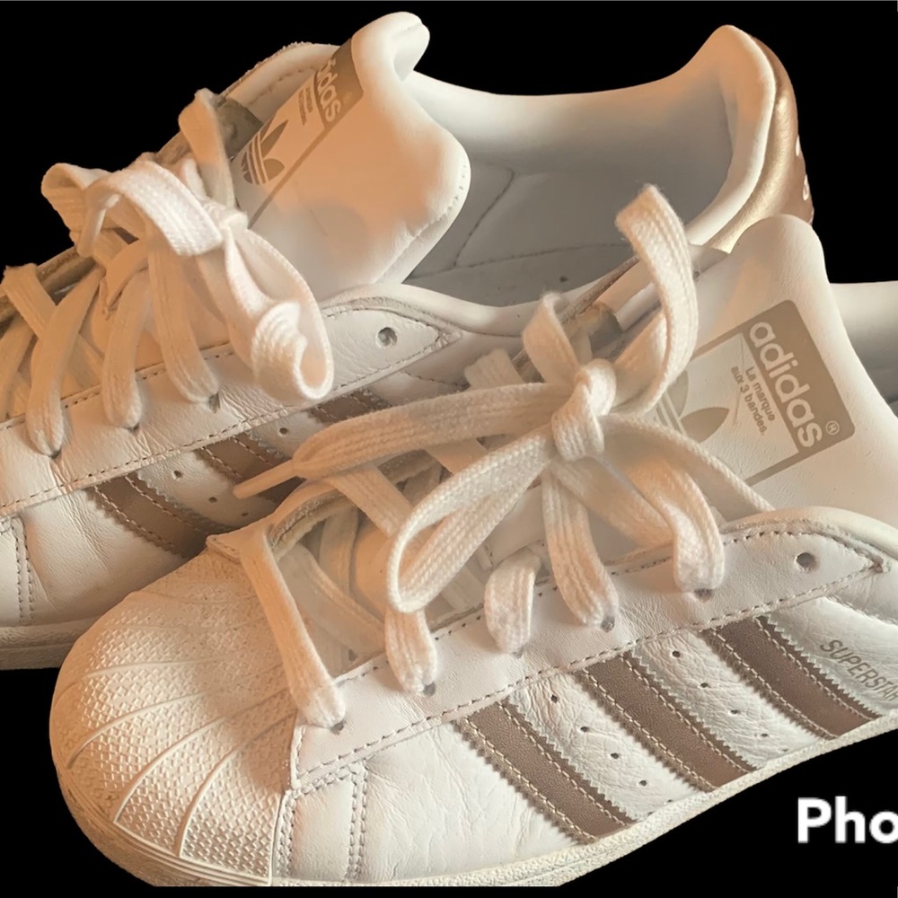 ADIDAS. - SUPERSTAR SHOES